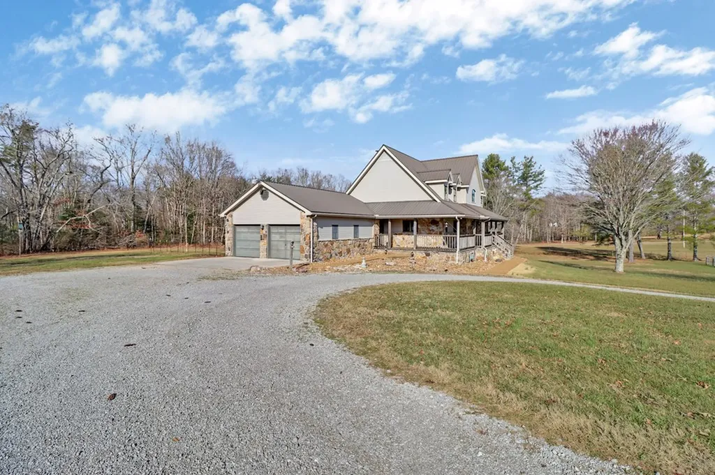 815 York Road Crossville TN 38555