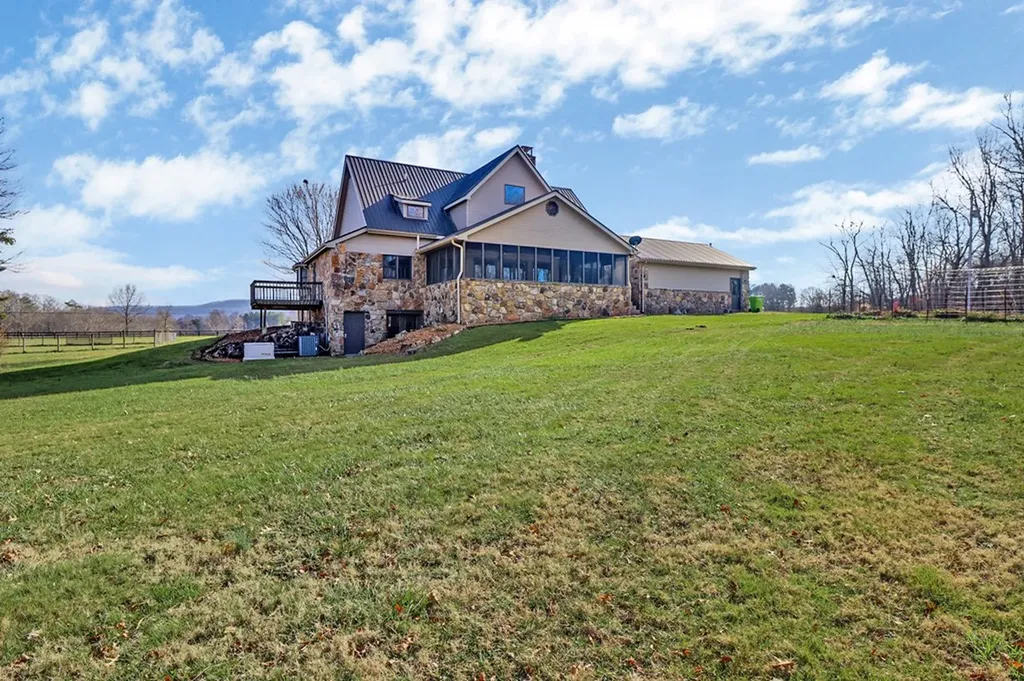 815 York Road Crossville TN 38555
