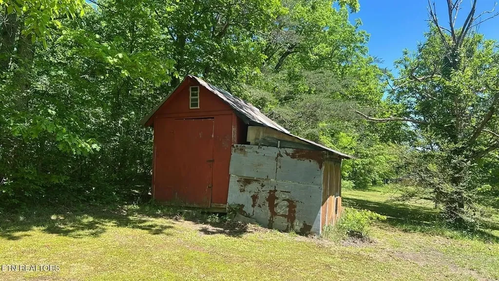 798 Lawson Road Crossville TN 38571