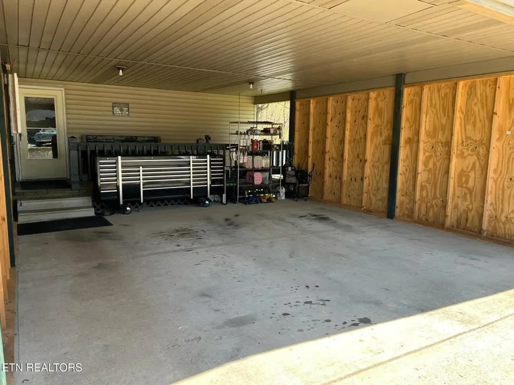 798 Lawson Road Crossville TN 38571
