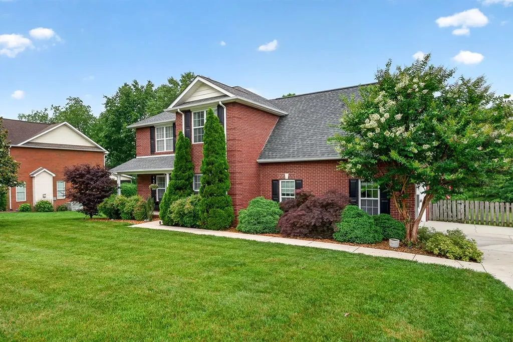 3440 Plantation Drive Cookeville TN 38506