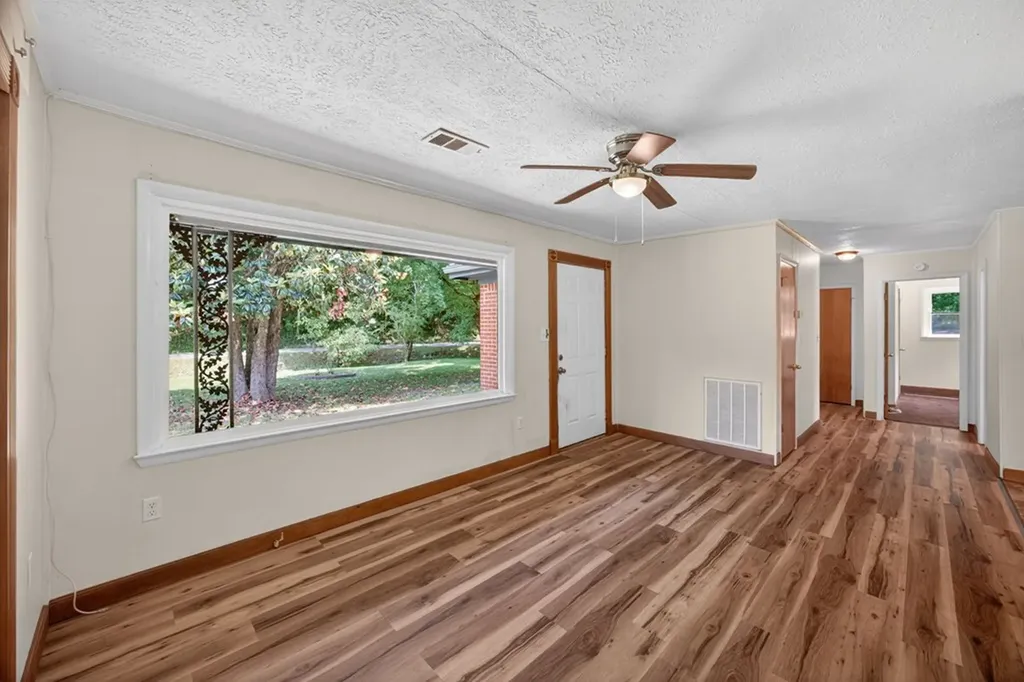 400 Anderson Lane Gainesboro TN 38562