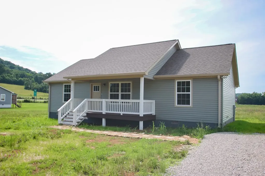 154 Janice Sparta TN 38583