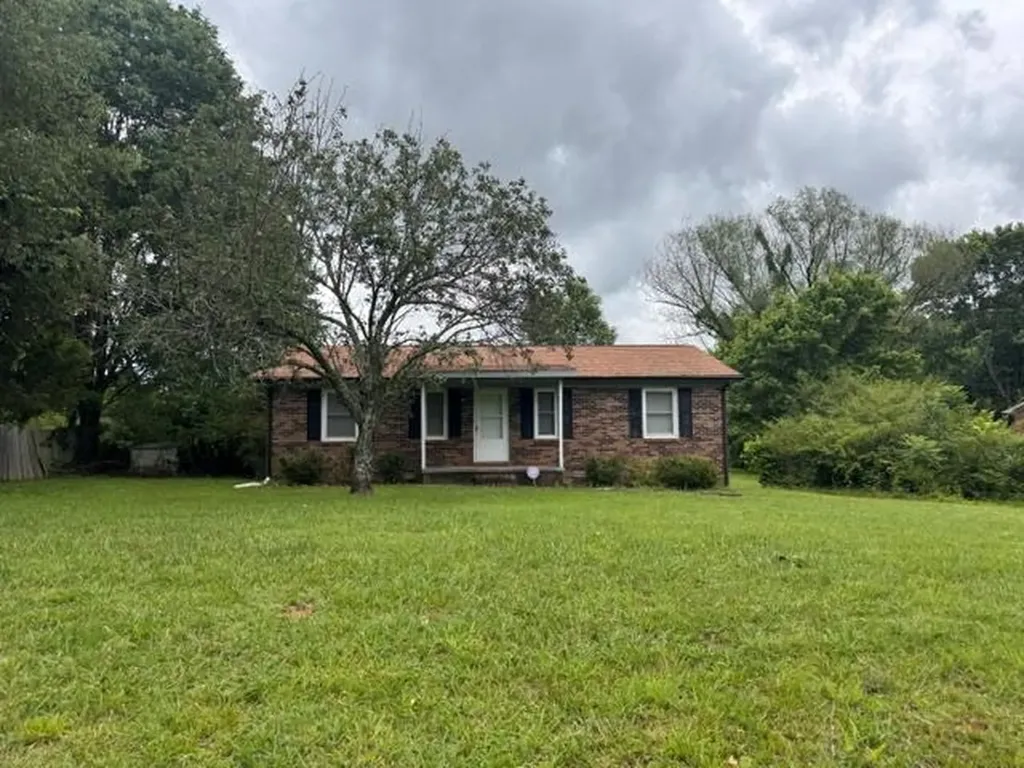 2545 Amber Meadows Road Cookeville TN 38506