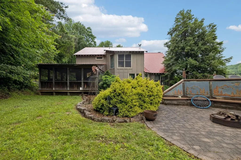 2500 Chimney Springs Road Cookeville TN 38506