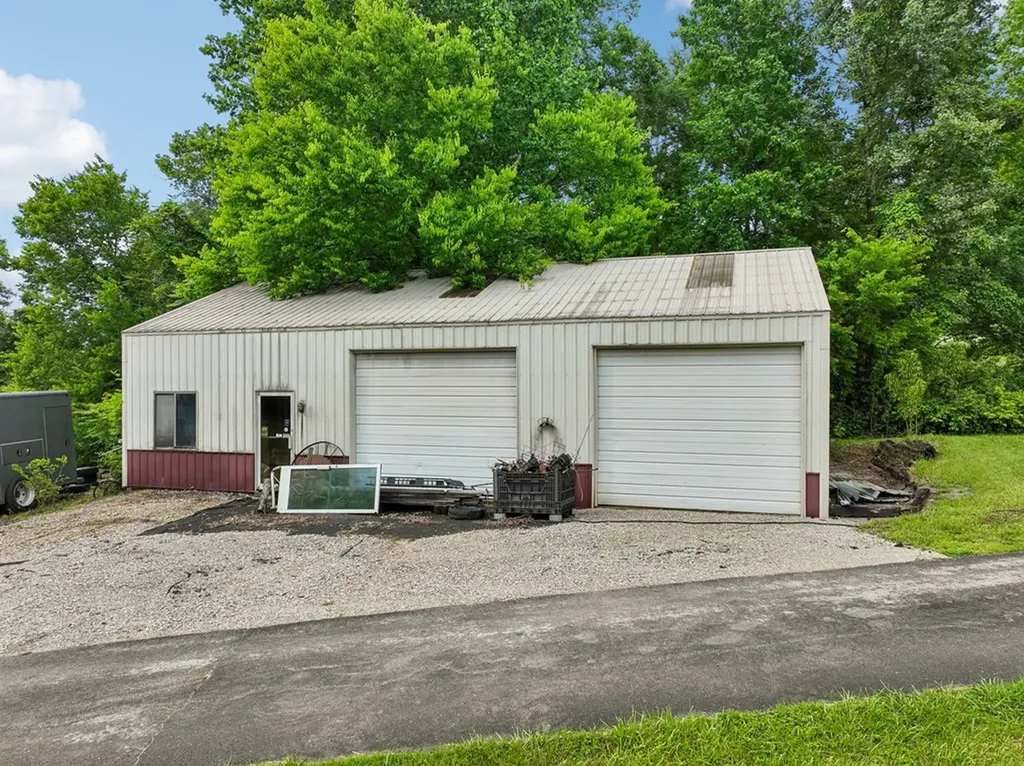 2500 Chimney Springs Road Cookeville TN 38506
