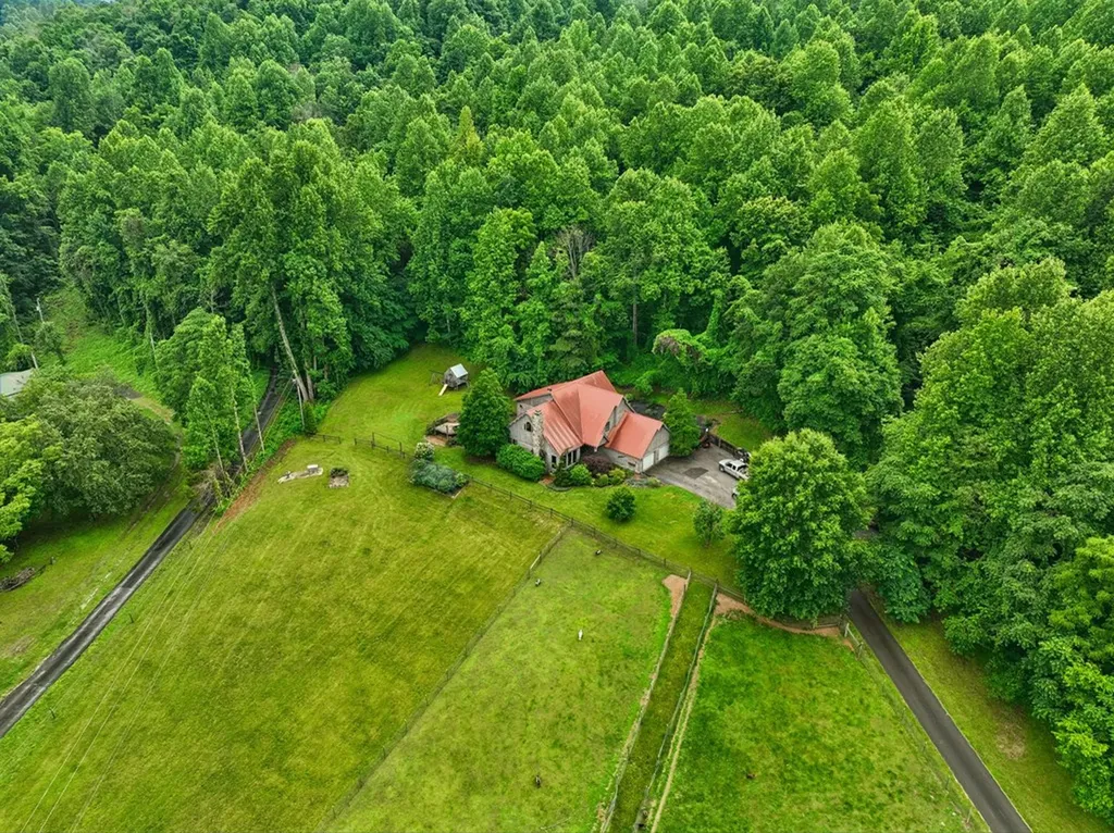 2500 Chimney Springs Road Cookeville TN 38506