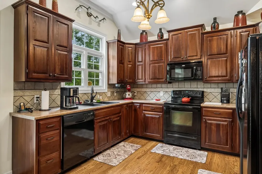 2510 Chimney Springs Road Cookeville TN 38506