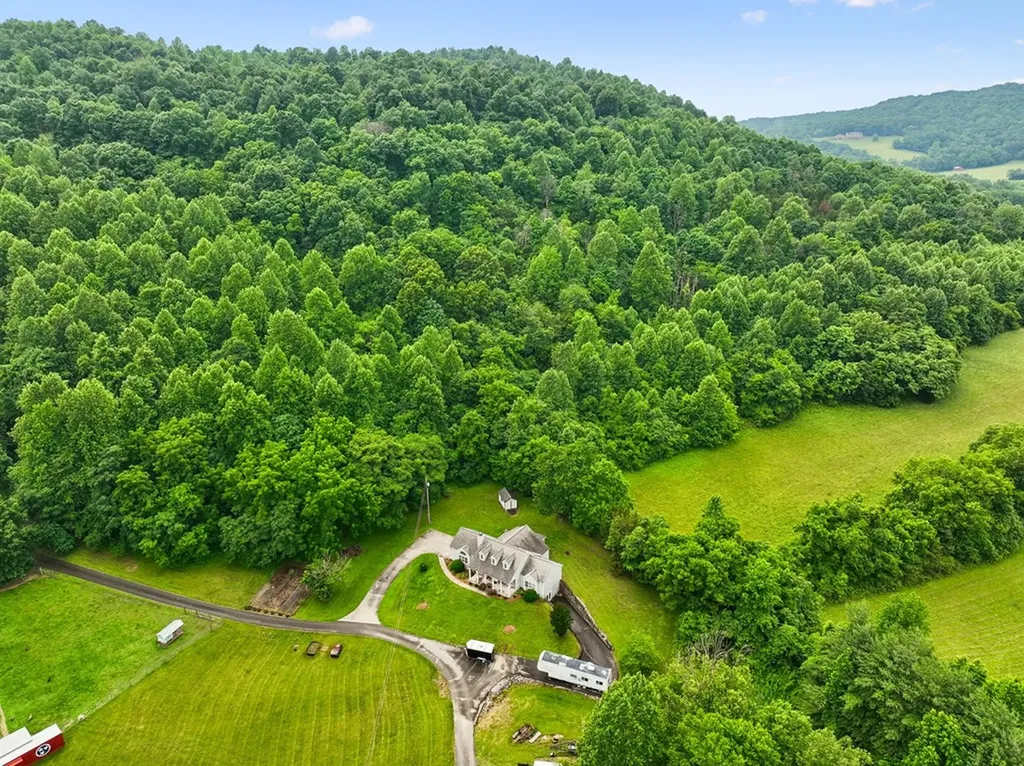 2510 Chimney Springs Road Cookeville TN 38506