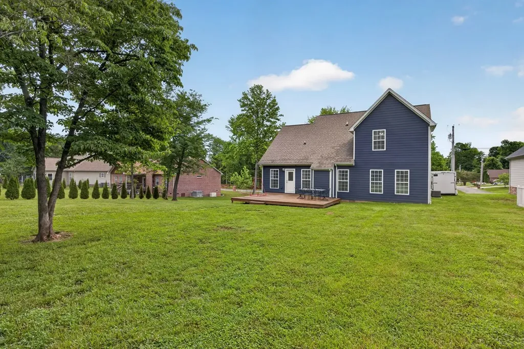 4950 Curtis Drive Cookeville TN 38506