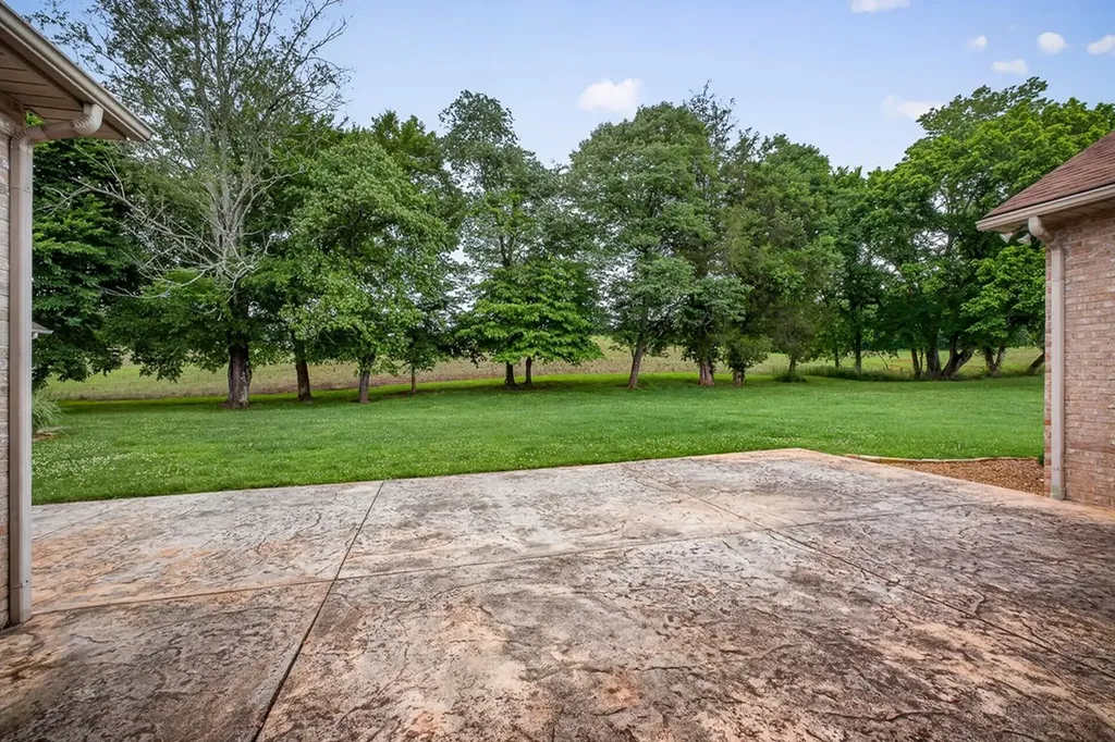 492 Nob Hill Drive Sparta TN 38583