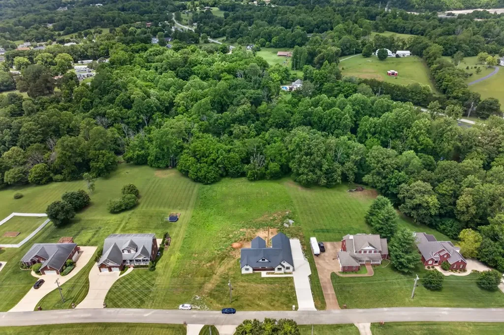 4413 Twin Creek Drive Cookeville TN 38506