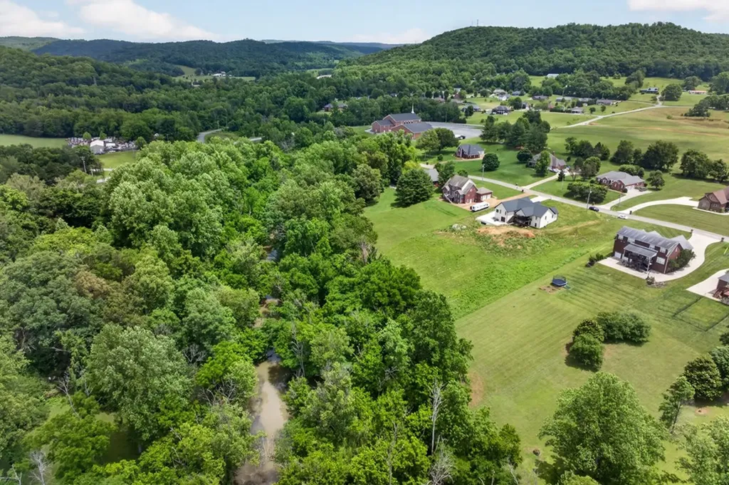 4413 Twin Creek Drive Cookeville TN 38506