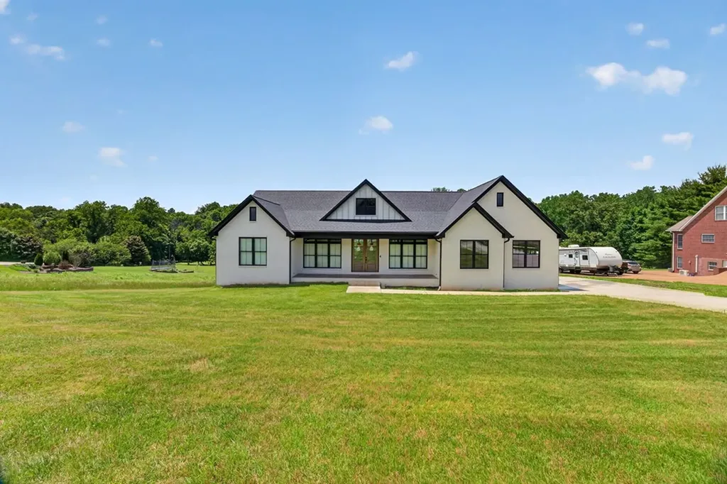 4413 Twin Creek Drive Cookeville TN 38506