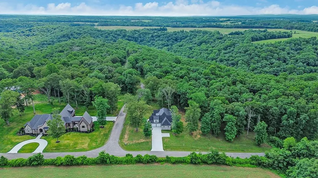 1052 Catoosa Ridge Drive Crossville TN 38571
