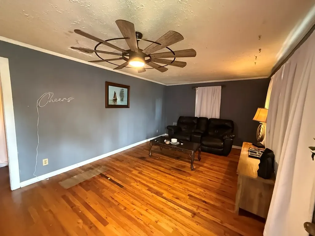 309 Jackson Street Smithville TN 37166