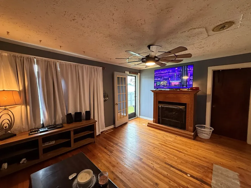 309 Jackson Street Smithville TN 37166