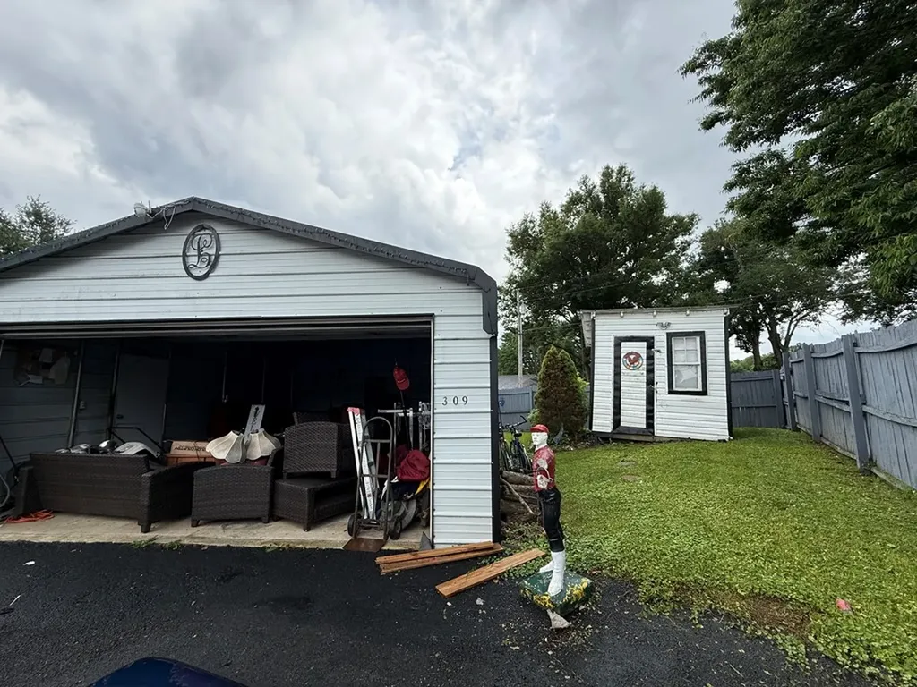 309 Jackson Street Smithville TN 37166