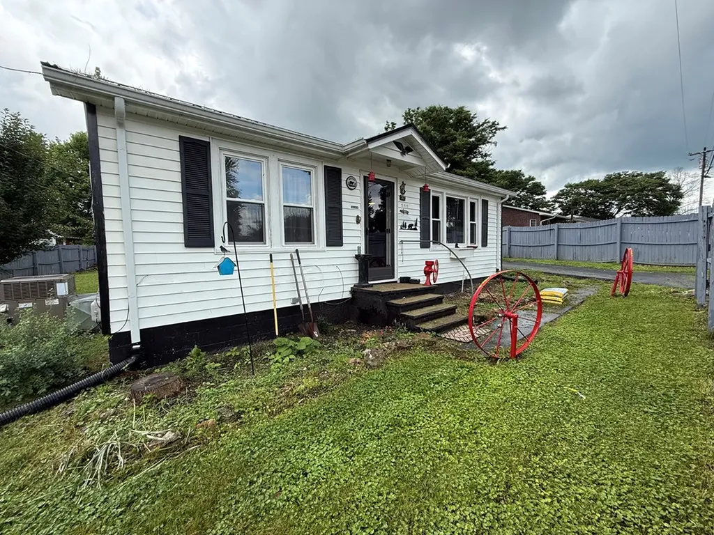 309 Jackson Street Smithville TN 37166