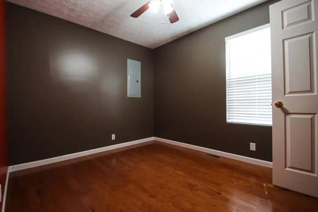 2464 Mcminnville Sparta TN 38583