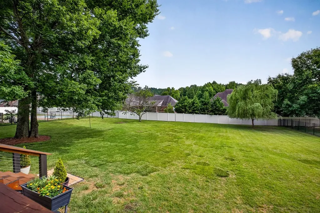 3553 Burton Cove Road Cookeville TN 38506