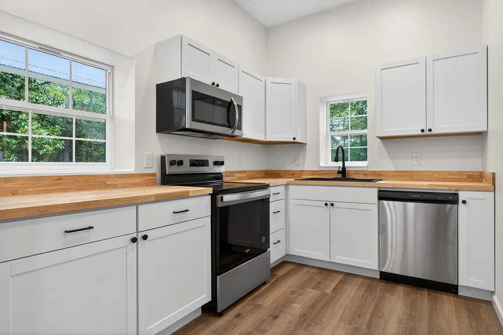 4533 Great Falls Road Rock Island TN 38581
