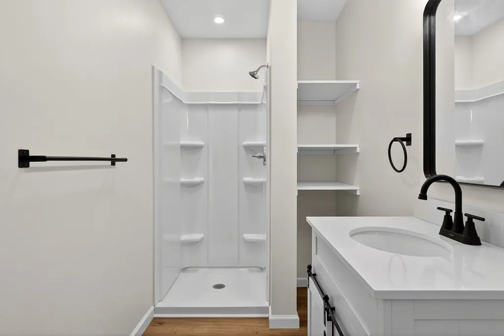 4533 Great Falls Road Rock Island TN 38581