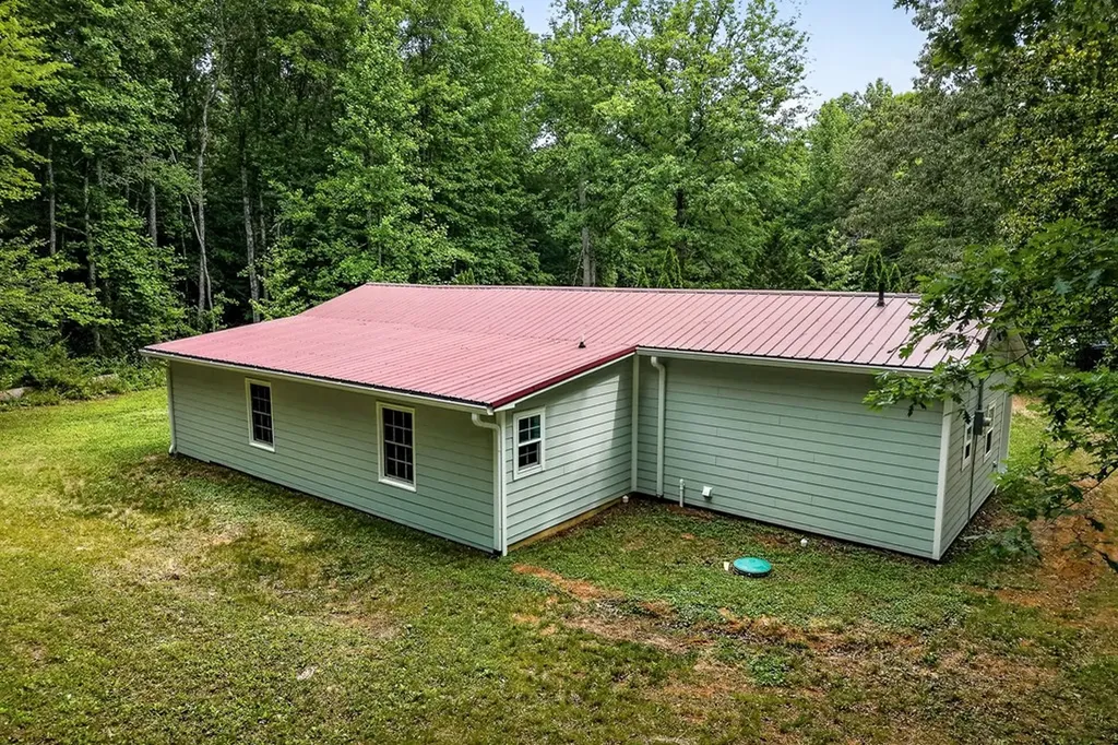 4533 Great Falls Road Rock Island TN 38581