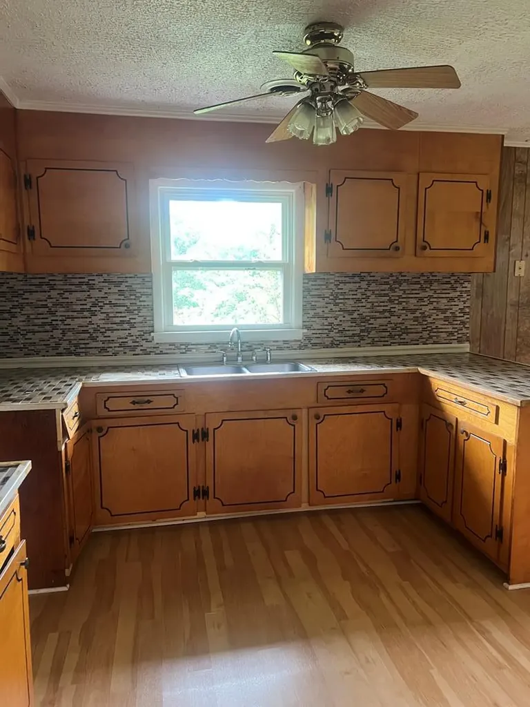 6515 Brown Ridge Road Baxter TN 38544