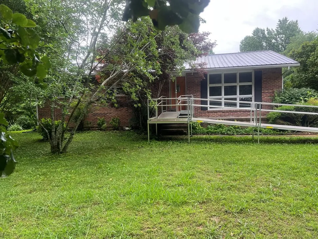 6515 Brown Ridge Road Baxter TN 38544