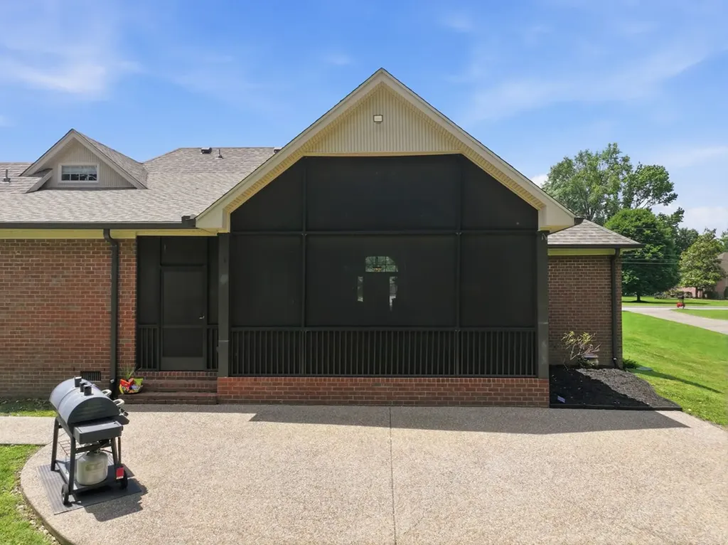 119 Millstone Way White House TN 37188