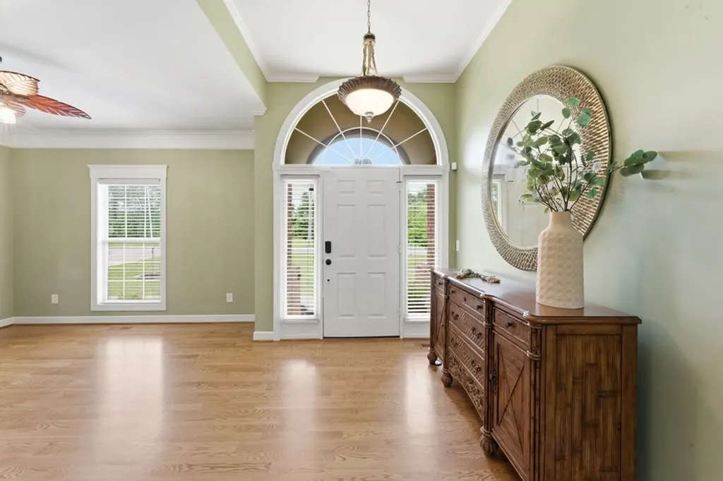119 Millstone Way White House TN 37188