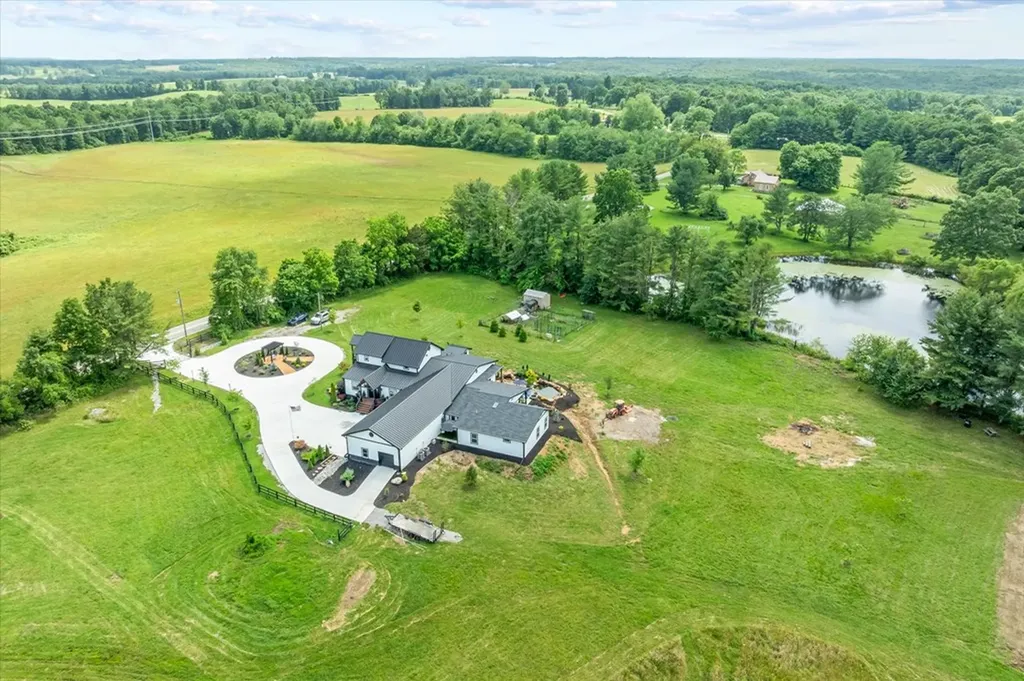3358 Plateau Road Crossville TN 38571