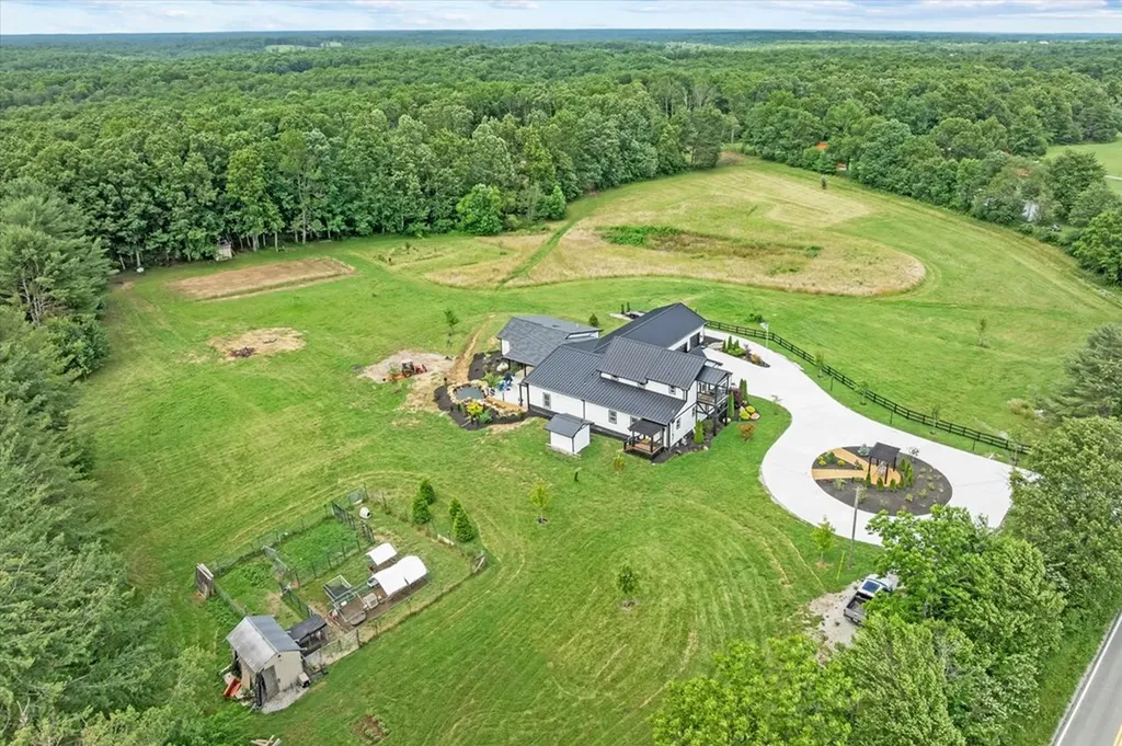 3358 Plateau Road Crossville TN 38571