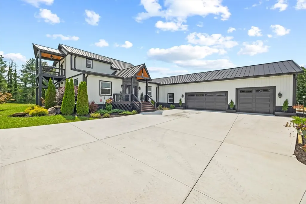 3358 Plateau Road Crossville TN 38571