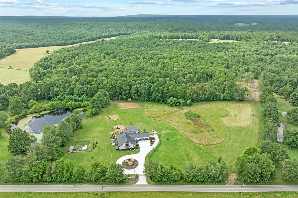 3358 Plateau Road Crossville TN 38571