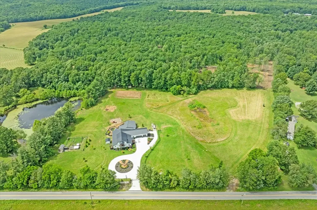 3358 Plateau Road Crossville TN 38571