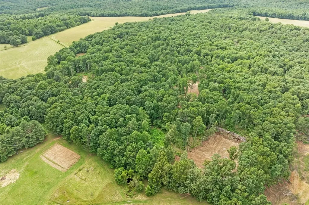 3358 Plateau Road Crossville TN 38571