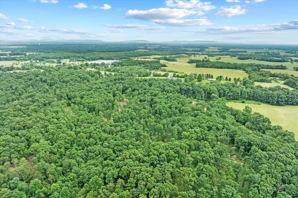 3358 Plateau Road Crossville TN 38571