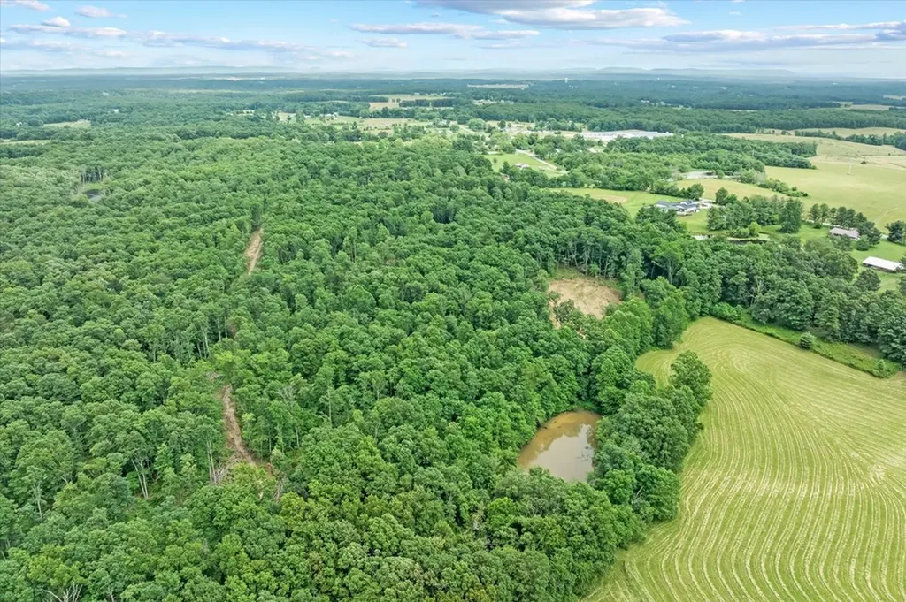 3358 Plateau Road Crossville TN 38571