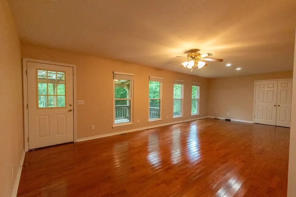 501 Bluff View Drive Spencer TN 38585