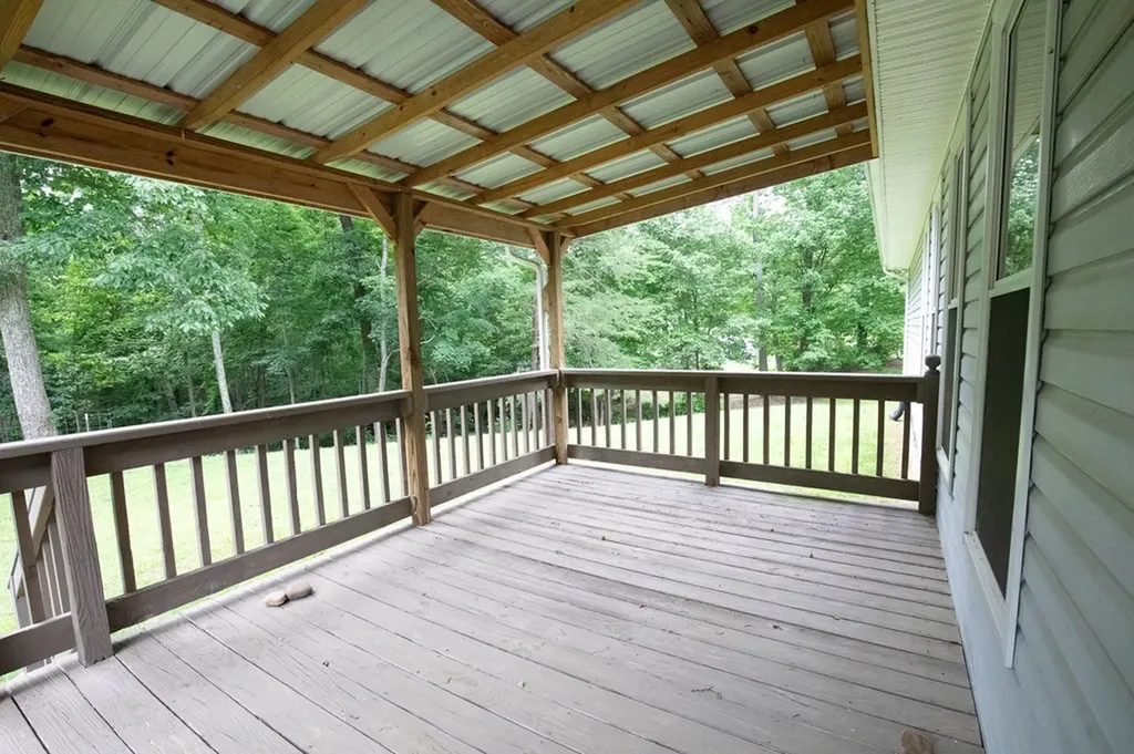 501 Bluff View Drive Spencer TN 38585