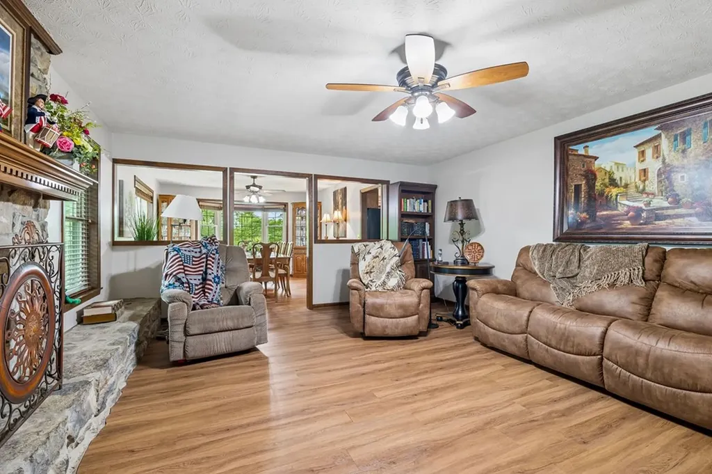 20 Riverbend Lane Carthage TN 37030-2035
