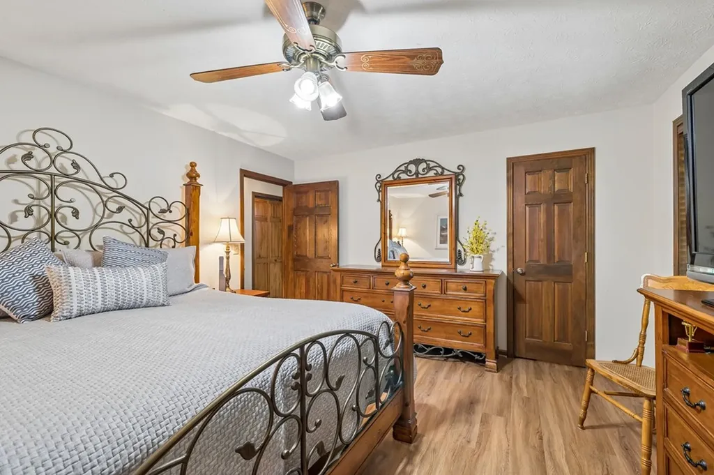 20 Riverbend Lane Carthage TN 37030-2035