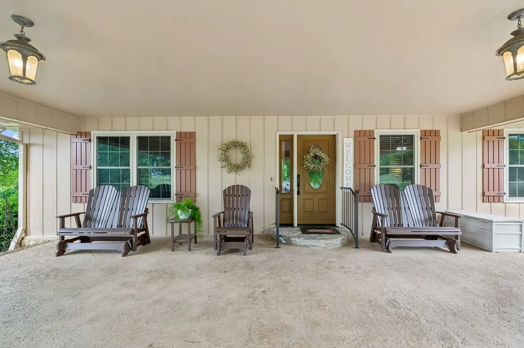 20 Riverbend Lane Carthage TN 37030-2035