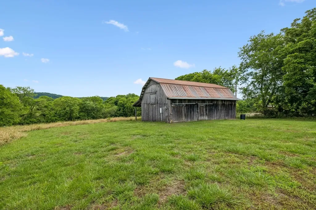 20 Riverbend Lane Carthage TN 37030