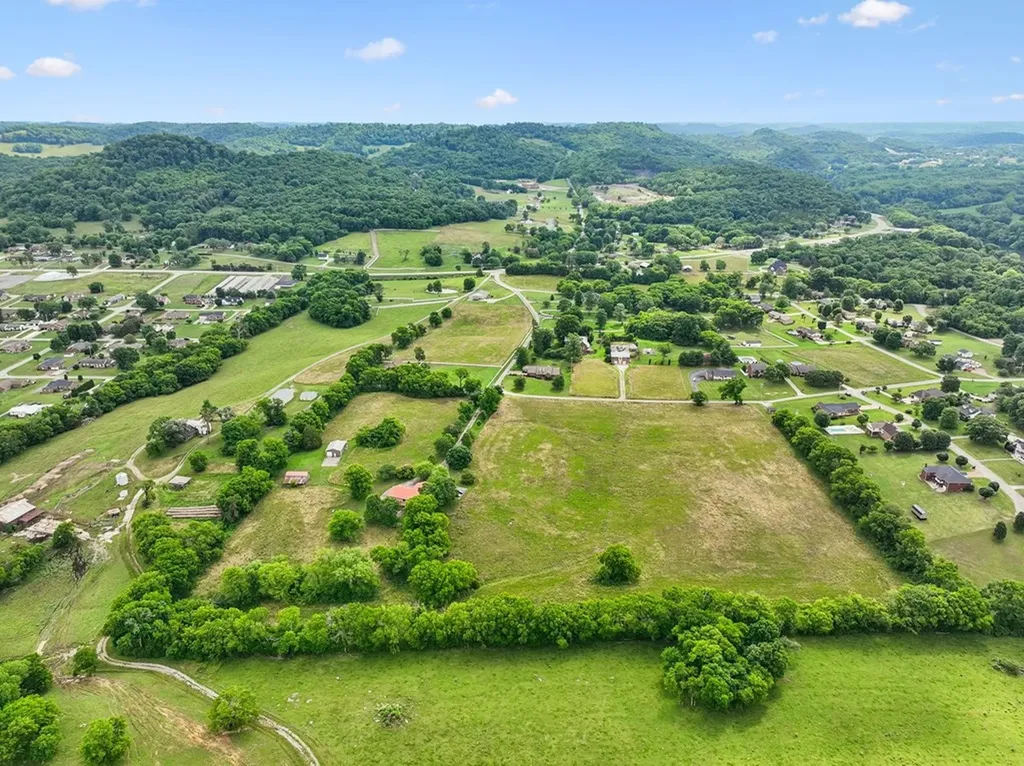 20 Riverbend Lane Carthage TN 37030