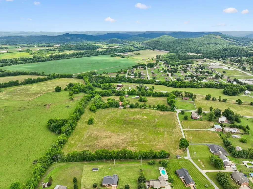 20 Riverbend Lane Carthage TN 37030