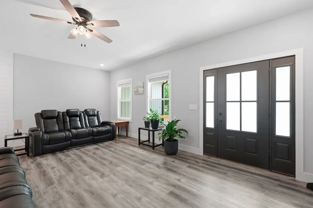 698 Dearman Street Smithville TN 37166