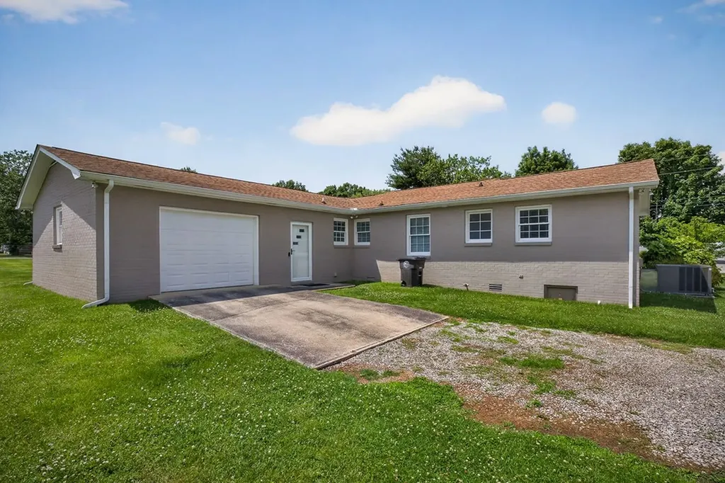 133 Joy Lane Cookeville TN 38506